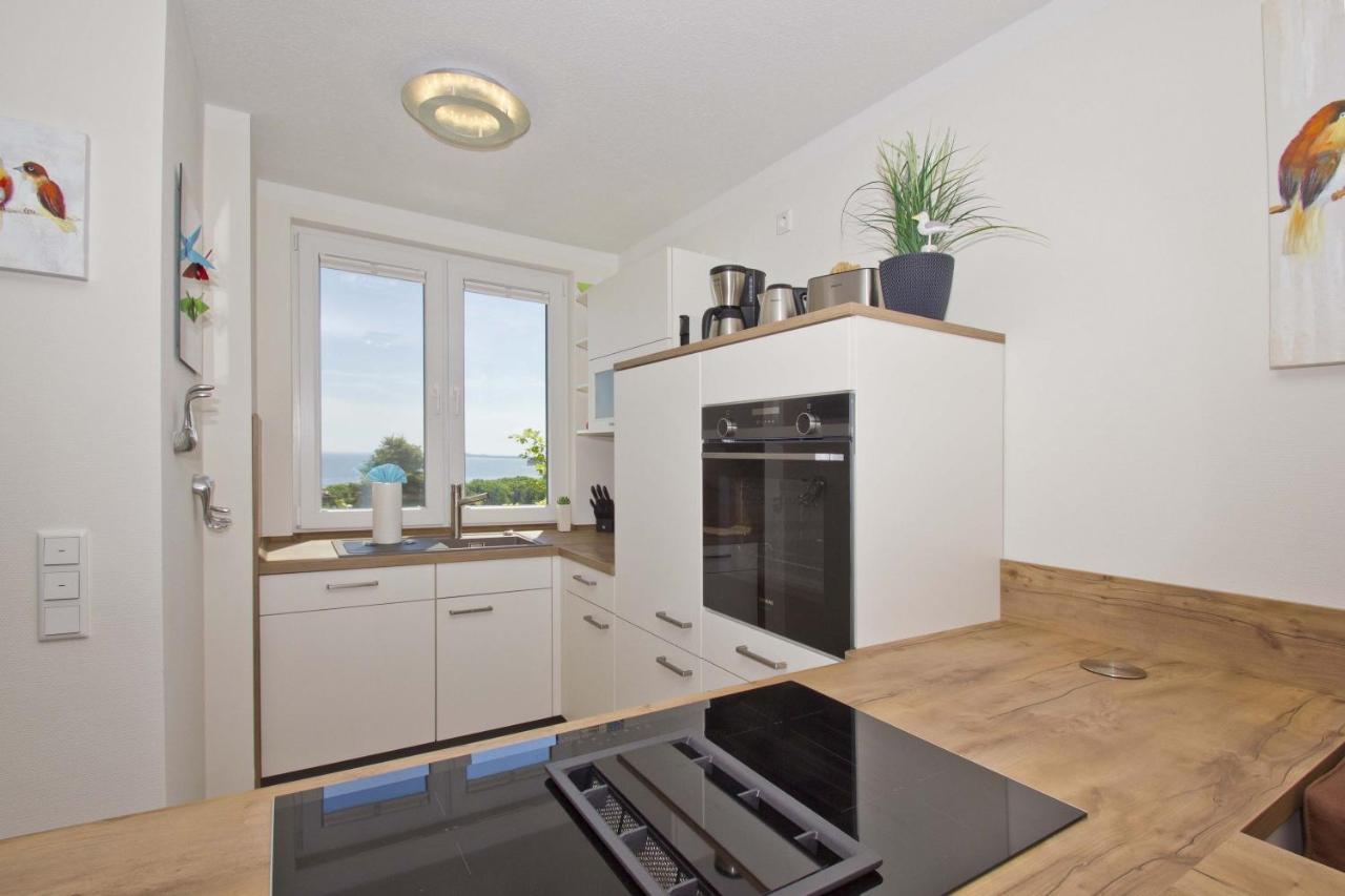 Mit Meerblick Und Terrasse, Gratis Nutzung Vom Ahoi Erlebnisbad Und Sauna In Sellin - Meeresblick Fewo 68 Goehren  Esterno foto